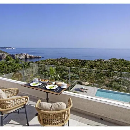Villa Natures Dreamcatcher